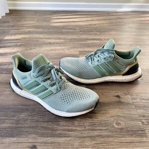 Adidas Ultra Boost 1.0 Mens Size 11 Green Silver Gold Metallic IF5258 Ultraboost